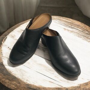 VIONIC Joy Nellie Orthopedic Mules Slip On Comfort Heel Black Size: 9